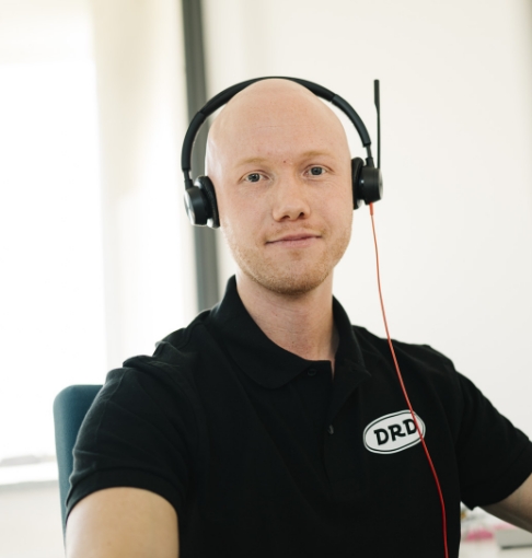 freundlicher mitarbeiter von DRD Automation
